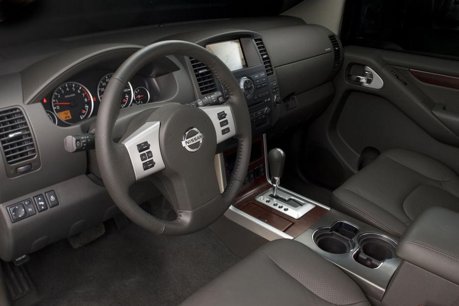  Nissan Pathfinder 2008 года  (фото 12 из 13)